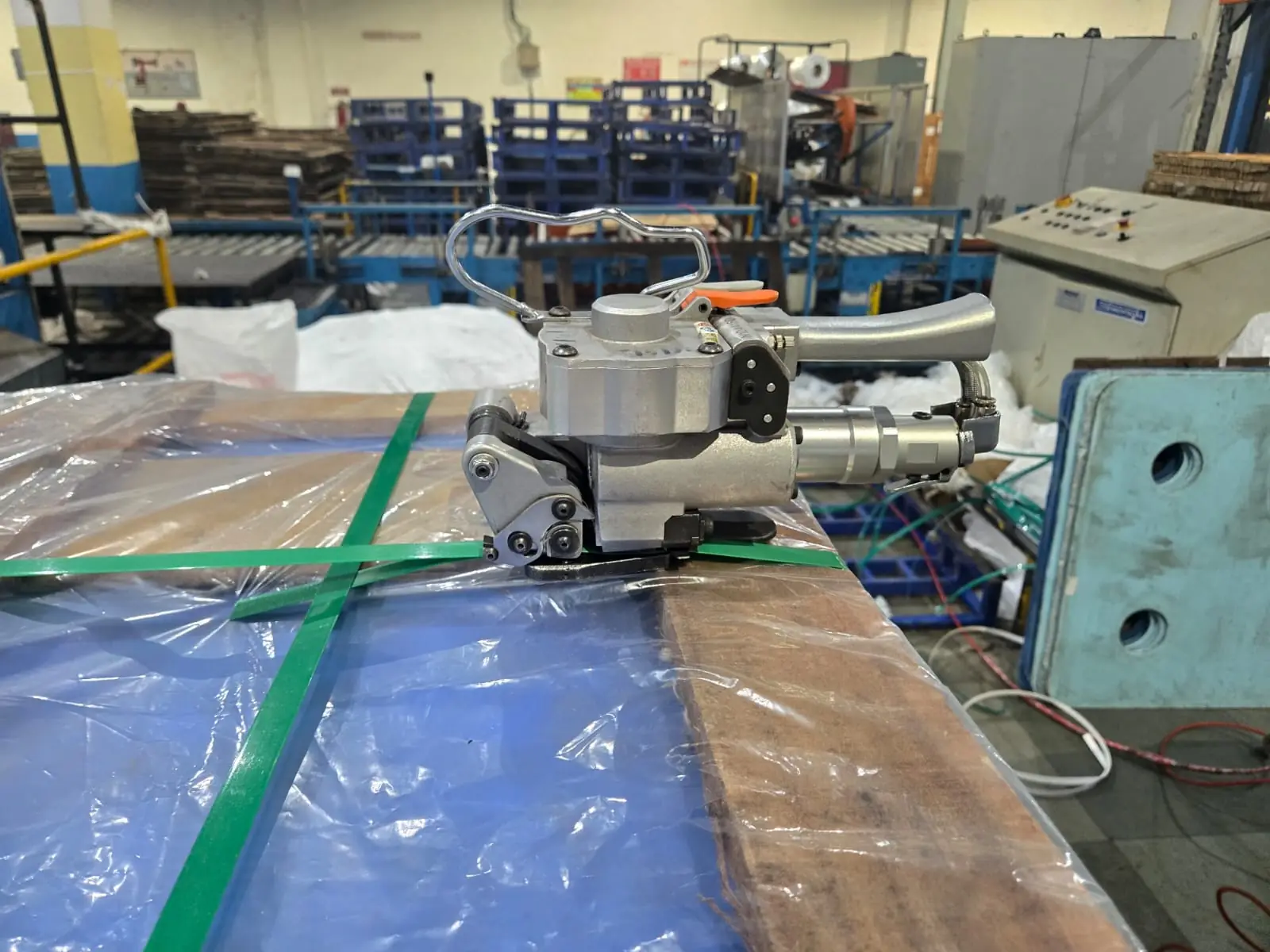 Composite Strap for Heavy-Duty Cargo Securing & Industrial Packaging